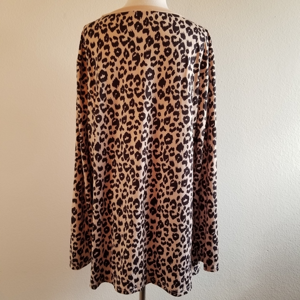 🌻 Miselon Leopard Long Sleeve Wrap Knot Shirt - Picture 5 of 7